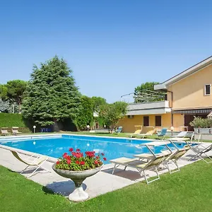 Apartment Luxury Penthouse/pool/50m To, Bardolino